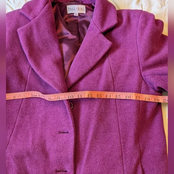 Chic Women's Raspberry Pea Coat - Picture 7 of 9